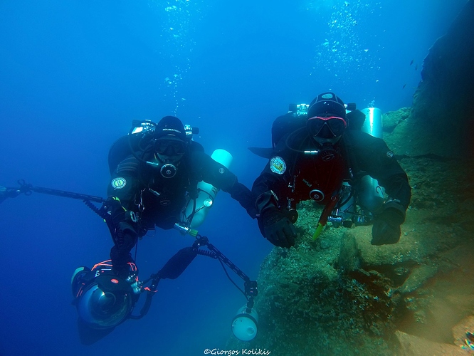 areti_nikos_santorini_ghostnets